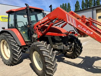 Tracteur agricole New Holland TS 100 - 1