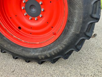 Tracteur agricole Claas AXION 850 - 10