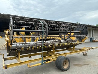 Moissonneuse batteuse New Holland TC 56 - 13