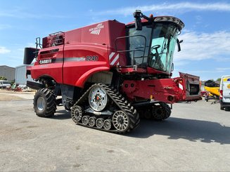 Moissonneuse batteuse Case IH 8240 - 2