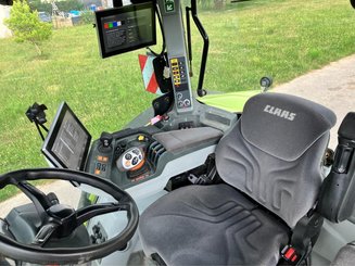 Tracteur agricole Claas AXION 850 - 6