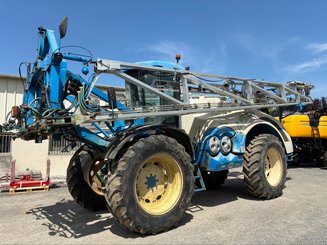 Pulvérisateur automoteur Matrot MAESTRIA 17 - 1