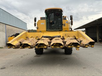 Moissonneuse batteuse New Holland TC 56 - 4